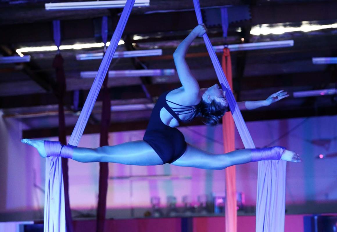 Aerial Silks Train At New Heights Flip N Fly Circus School Auckland